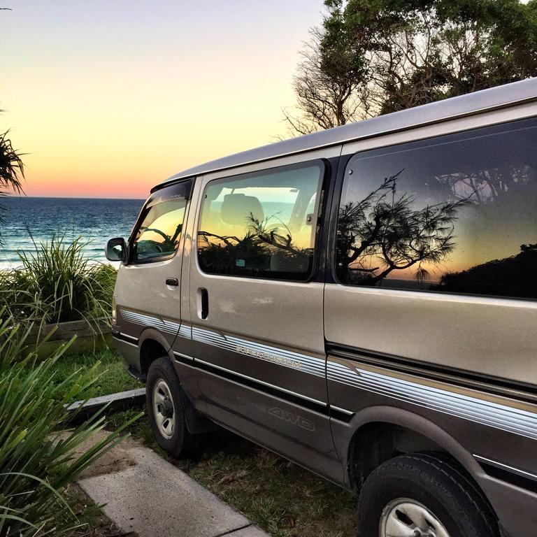 Stradbroke Island Beach Hotel Point Lookout Exterior photo